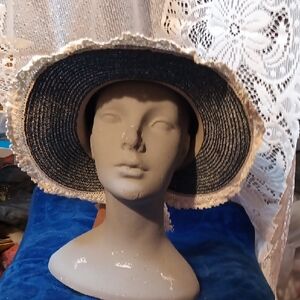 Victorian Trading Company Heather Dark Blue Sun Hat With Lace D&Y